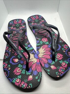 Havaianas Black Floral Print Flip Flops with Pink Purple Accents (63)